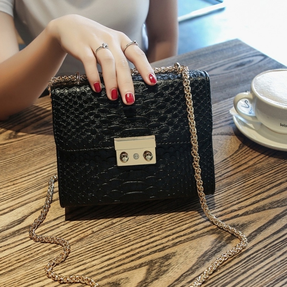 Sale!💙Cute Alligator Crocodile Leather Bag Blue - Picture 4 of 8